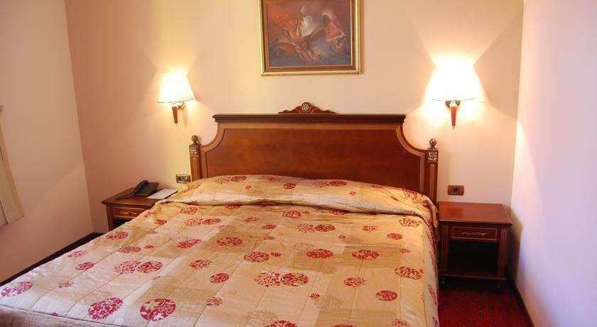 Hotel Millenium Bitola Pokoj fotografie
